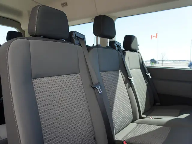 2024 Ford Transit Passenger Wagon T-350 148 Med Roof XL AWD - LO - Photo 50