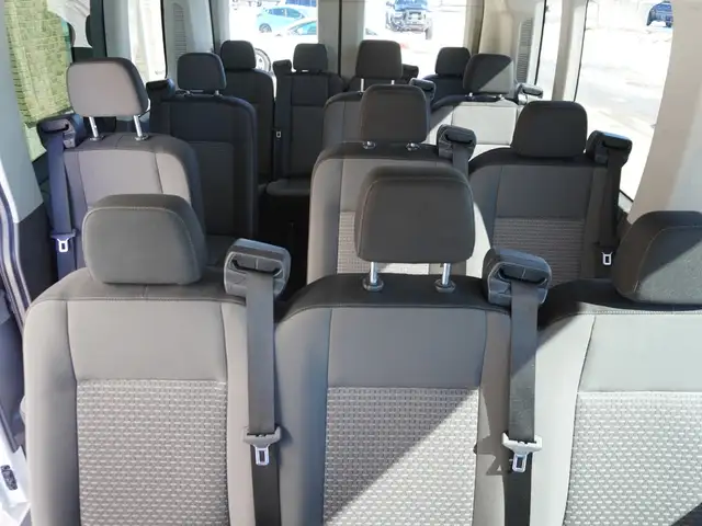 2024 Ford Transit Passenger Wagon T-350 148 Med Roof XL AWD - LO - Photo 51