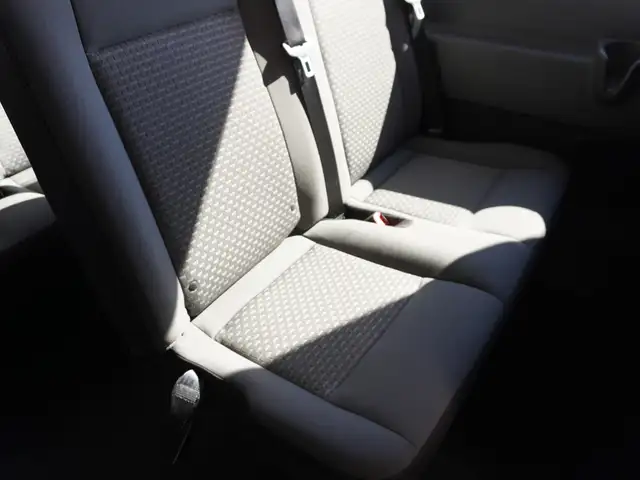 2024 Ford Transit Passenger Wagon T-350 148 Med Roof XL AWD - LO - Photo 55