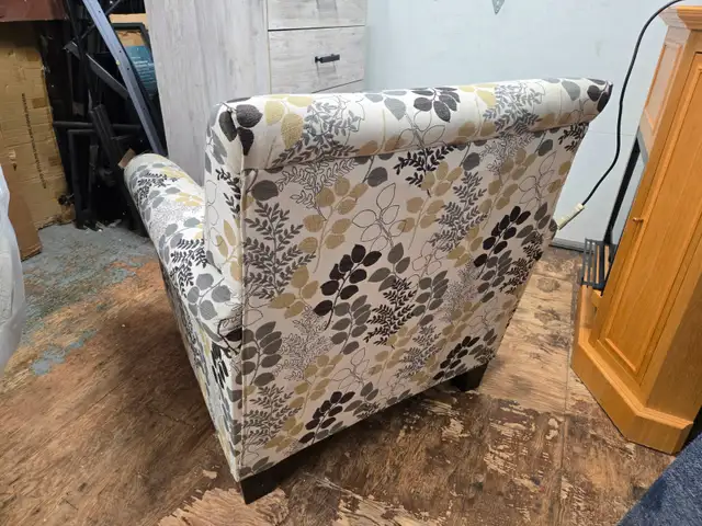 Makonnen Accent Chair - Photo 3
