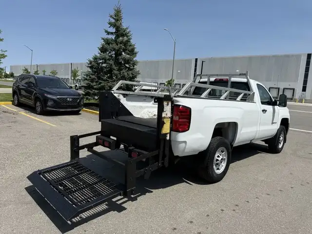 2016 Chevrolet Silverado 2500 - Photo 12