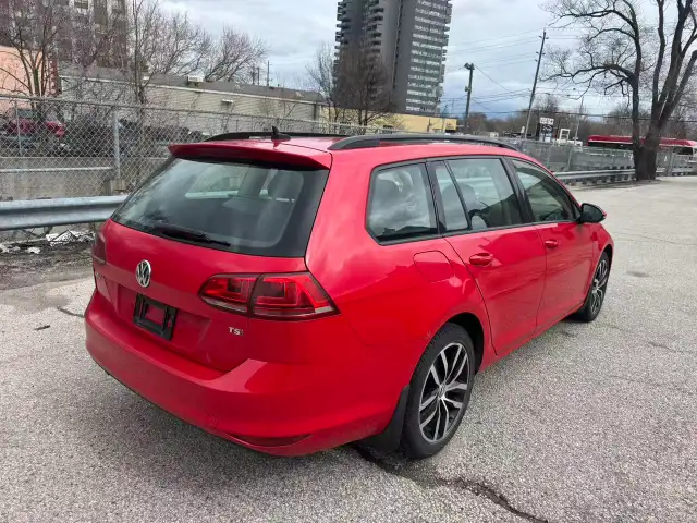 2016 Volkswagen Golf 4dr Auto 1.8 TSI Comfortline - Photo 4