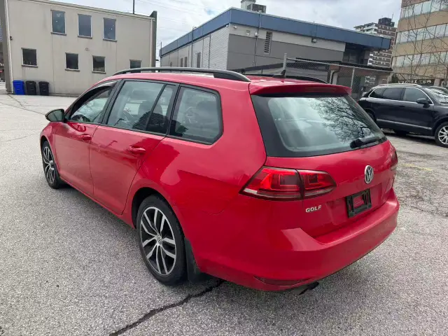 2016 Volkswagen Golf 4dr Auto 1.8 TSI Comfortline - Photo 5