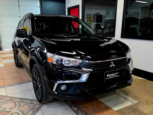 2017 Mitsubishi RVR Black Edition Backup Camera/Bluetooth/All... - Photo 4