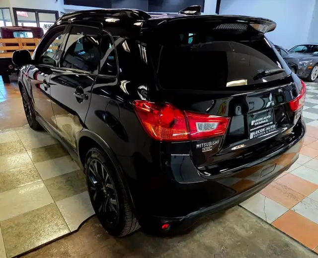 2017 Mitsubishi RVR Black Edition Backup Camera/Bluetooth/All... - Photo 11