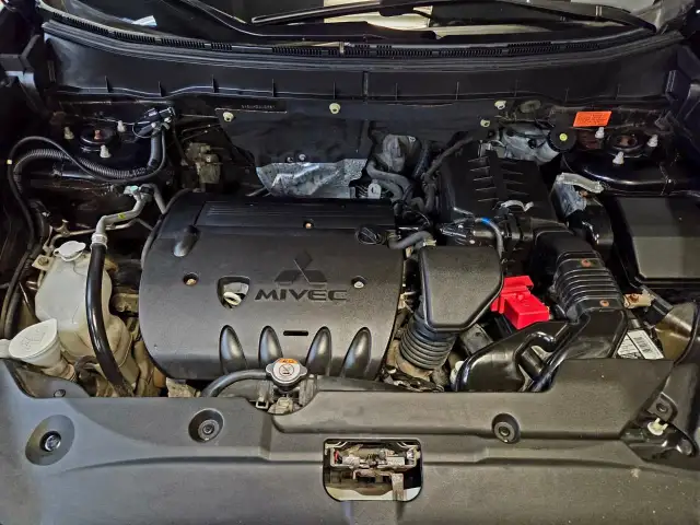 2017 Mitsubishi RVR Black Edition Backup Camera/Bluetooth/All... - Photo 13