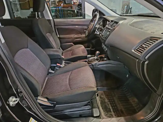 2017 Mitsubishi RVR Black Edition Backup Camera/Bluetooth/All... - Photo 16