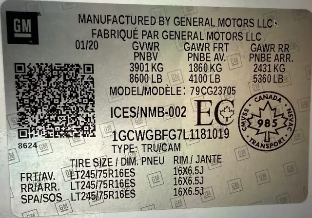 2020 Chevrolet Express - Photo 23