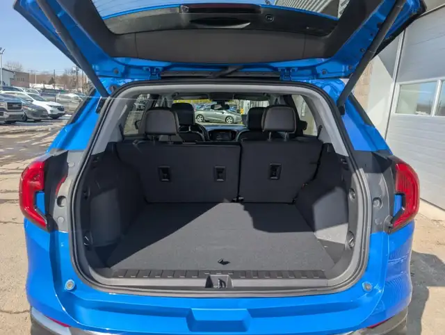 2024 GMC Terrain AT4, AWD, CUIR, VOLANT ET SIEGES CHAUFFANTS - Photo 22