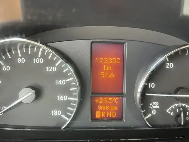 2017 Mercedes-Benz Sprinter Van - Photo 14