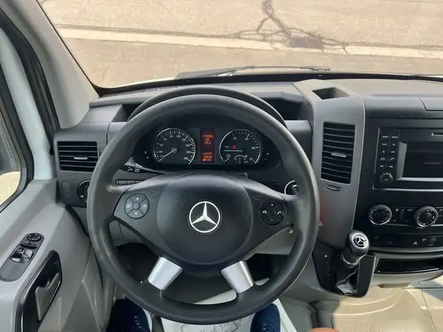2017 Mercedes-Benz Sprinter Van - Photo 22
