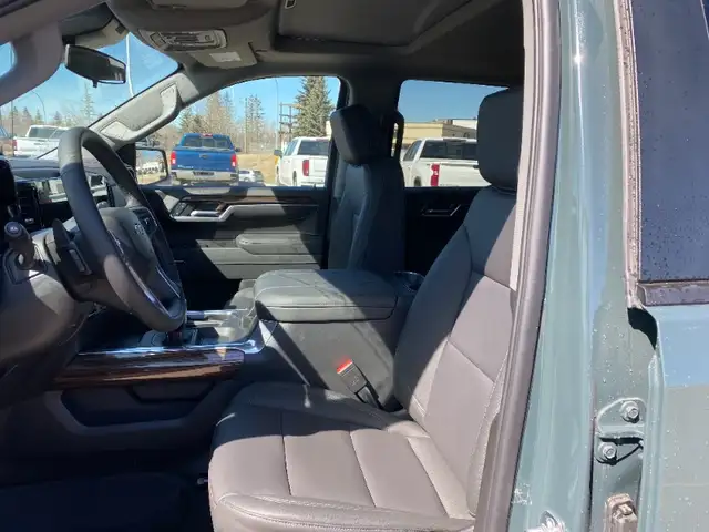 2026 Chevrolet Silverado 1500 LT Trail Boss Leather|Heated Seats - Photo 12