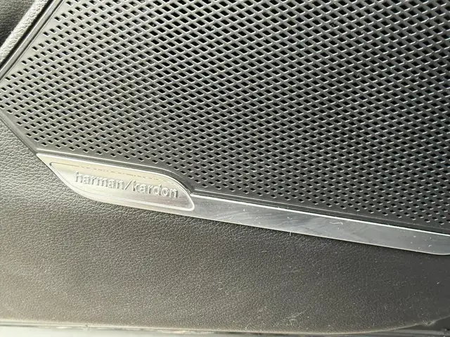 2023 KIA Sportage X-Line Limited AWD w/Black Interior for sale - Photo 14