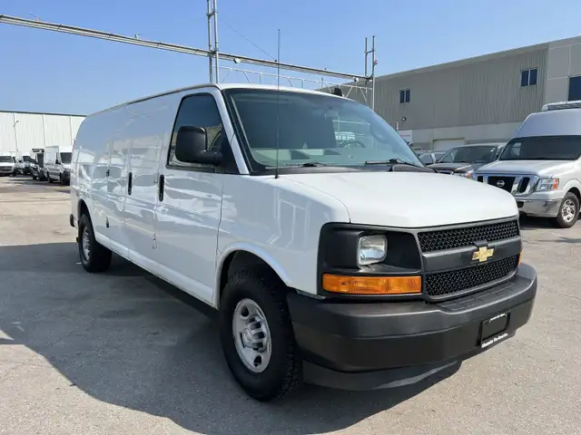 2017 Chevrolet Express Express 2500 -CARGO-  Extended - Photo 2