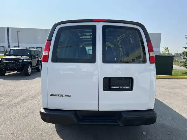 2017 Chevrolet Express Express 2500 -CARGO-  Extended - Photo 7