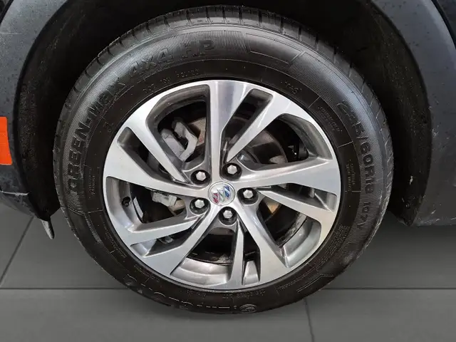 2023 Buick Envision Essence Essence | Save $13,545 vs New - Photo 10