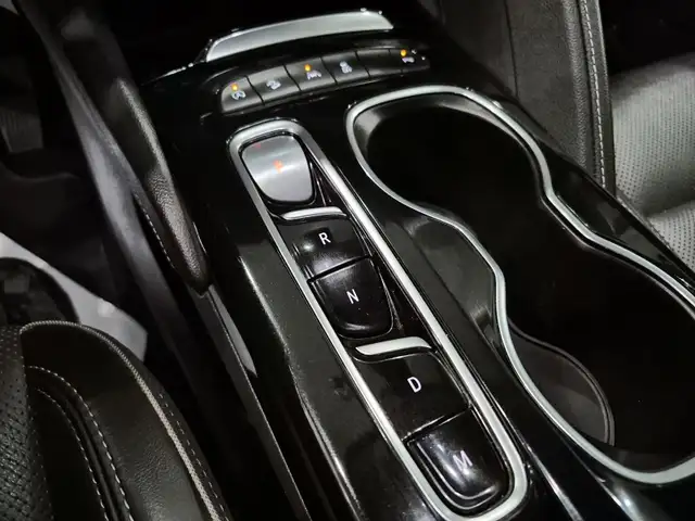 2023 Buick Envision Essence Essence | Save $13,545 vs New - Photo 17