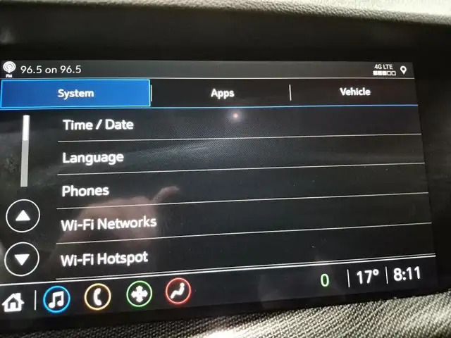 2023 Buick Envision Essence Essence | Save $13,545 vs New - Photo 23