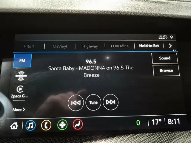 2023 Buick Envision Essence Essence | Save $13,545 vs New - Photo 26