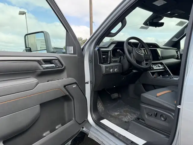 2026 GMC Sierra 3500HD AT4 - Leather Seats - $840 B/W - Photo 6