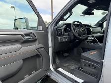 2026 GMC Sierra 3500HD AT4 - Leather Seats - $840 B/W - Photo 6