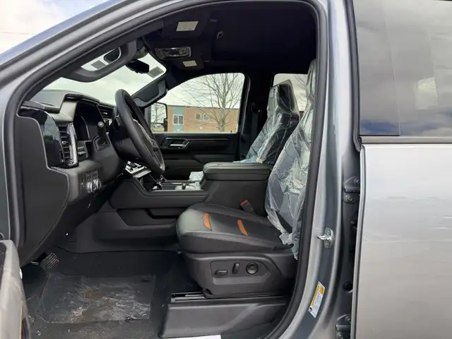 2026 GMC Sierra 3500HD AT4 - Leather Seats - $840 B/W - Photo 7