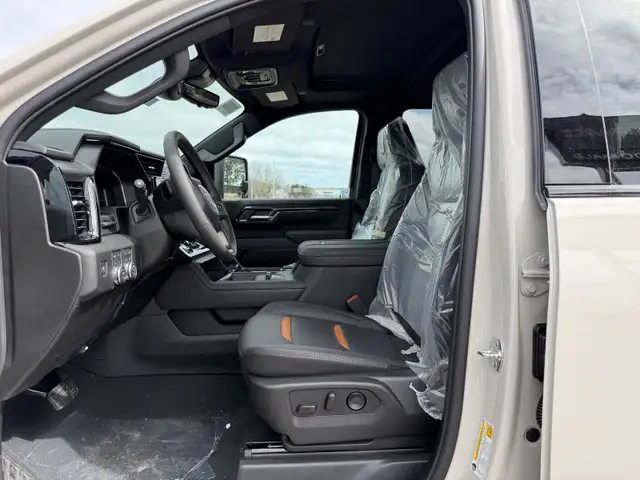 2026 GMC Sierra 2500HD AT4 - Leather Seats - $752 B/W - Photo 7