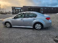 2012 SUBARU LEGACY 2.5I - Photo 4
