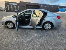 2012 SUBARU LEGACY 2.5I - Photo 11