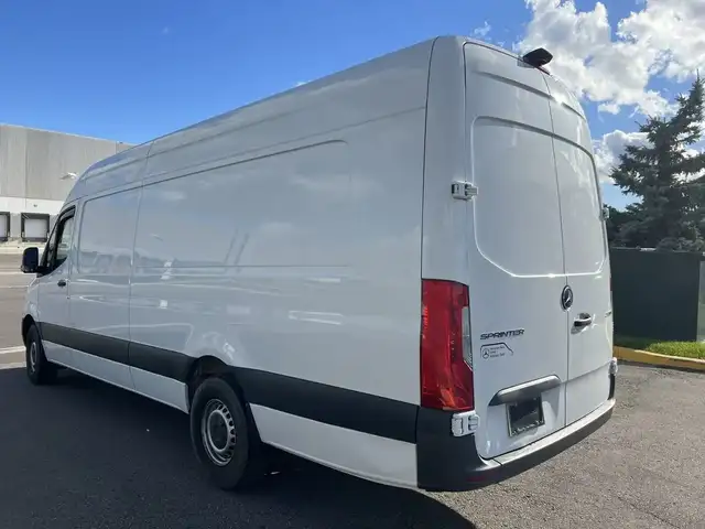 2019 Mercedes-Benz Sprinter Van Sprinter 2500 - Cargo - Photo 5