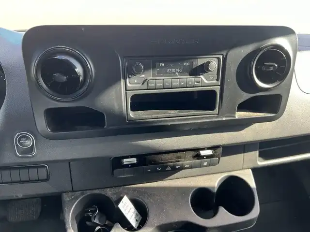 2019 Mercedes-Benz Sprinter Van Sprinter 2500 - Cargo - Photo 9