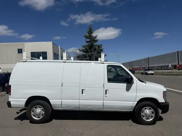 2014 Ford E 250 CARGO - Photo 12
