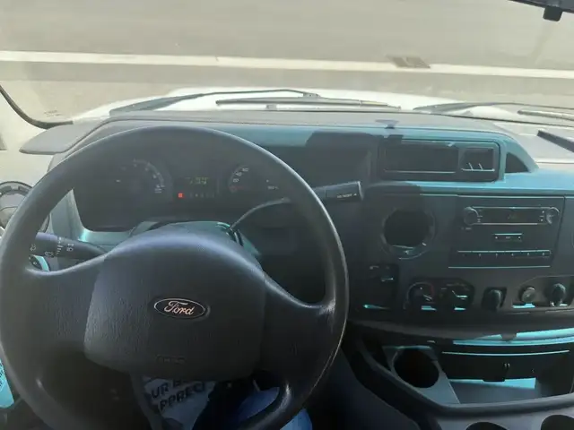 2014 Ford E 250 CARGO - Photo 22