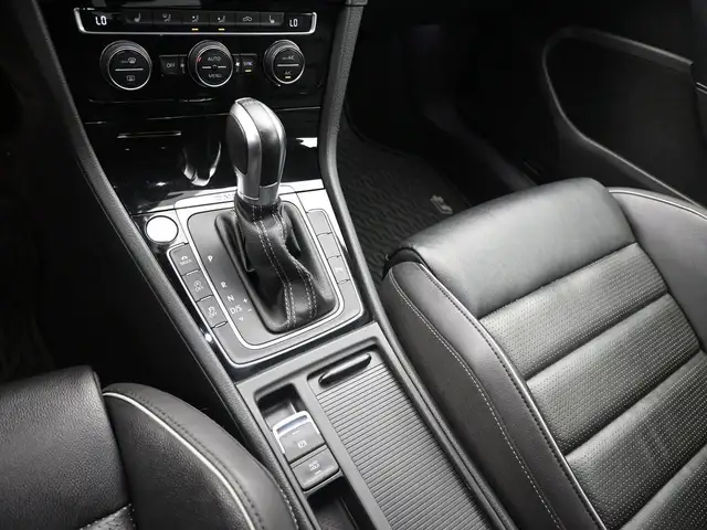 2019 Volkswagen Golf R - Call 902-466-9550 288 HP/280 LB-FT, App - Photo 11