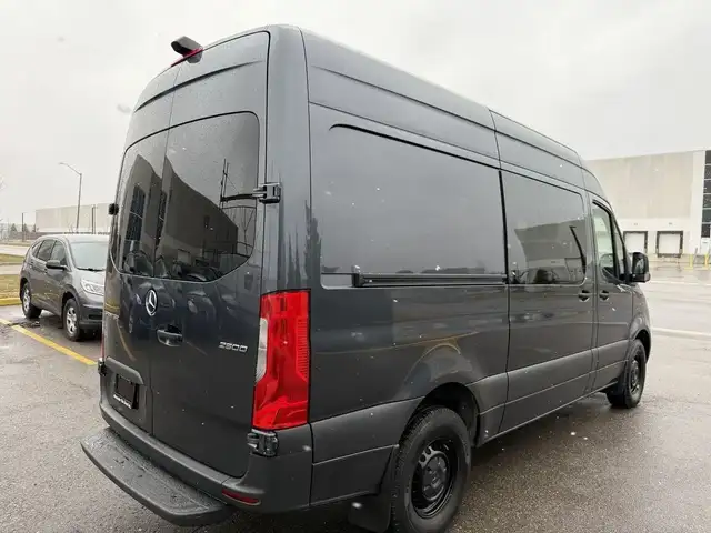 2023 Mercedes-Benz Sprinter Van - Photo 3