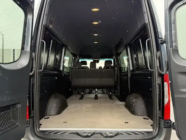 2023 Mercedes-Benz Sprinter Van - Photo 12