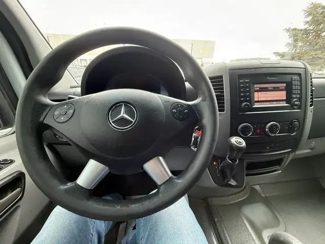 2014 Mercedes-Benz Sprinter 144WB - HIGH ROOF - Photo 8