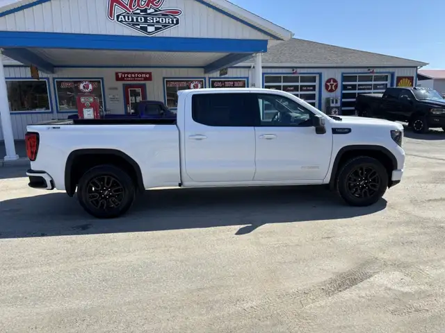 2025 GMC Sierra 1500 Elevation,X31 , V8 - Photo 4