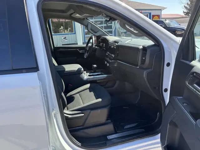 2025 GMC Sierra 1500 Elevation,X31 , V8 - Photo 16