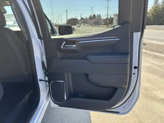 2025 GMC Sierra 1500 Elevation,X31 , V8 - Photo 19
