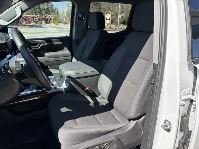 2025 GMC Sierra 1500 Elevation,X31 , V8 - Photo 27