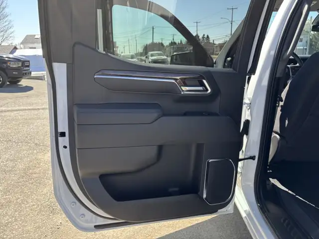 2025 GMC Sierra 1500 Elevation,X31 , V8 - Photo 31