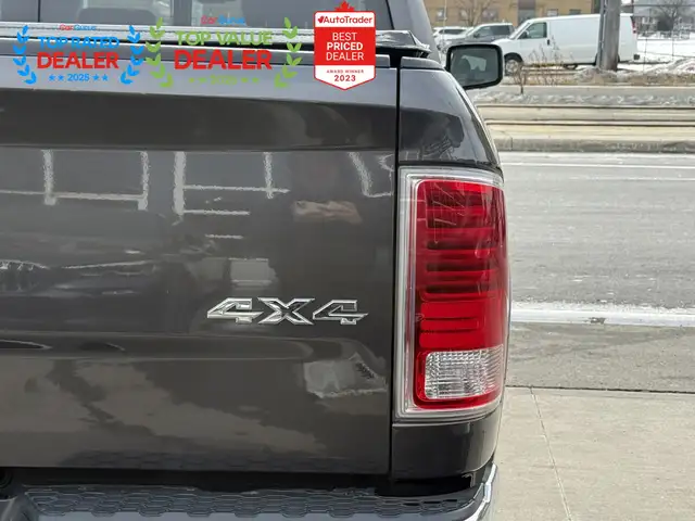 2018 Ram 1500 LARAMIE | ALPINE SOUND | SUNROOF | LOADED - Photo 9