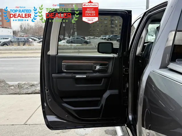 2018 Ram 1500 LARAMIE | ALPINE SOUND | SUNROOF | LOADED - Photo 36