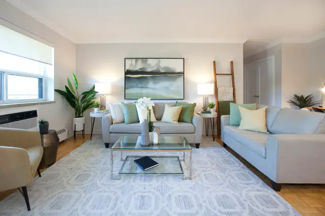 Premium 2-bedroom Apt Rental in the Heart of Downtown Oakville