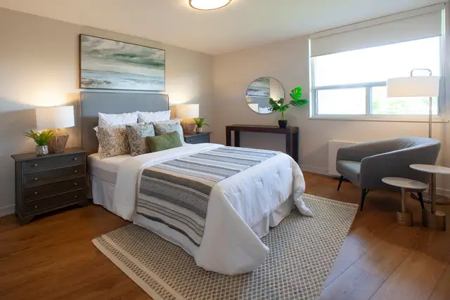 1-Bedroom Large Apt. for Rent in the Heart of Downtown Oakville! - Photo 7