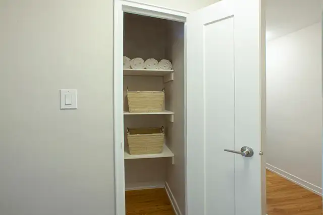 1-Bedroom Large Apt. for Rent in the Heart of Downtown Oakville! - Photo 10