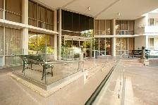 Premium, Waterfront 1-Bedroom   Den for Rent in Burlington! - Photo 2