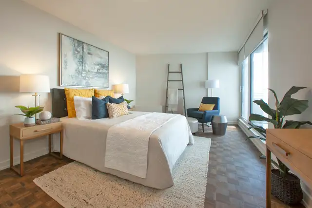 Premium, Waterfront 1-Bedroom   Den for Rent in Burlington! - Photo 9