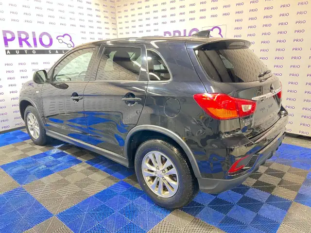 2019 Mitsubishi RVR - Photo 3